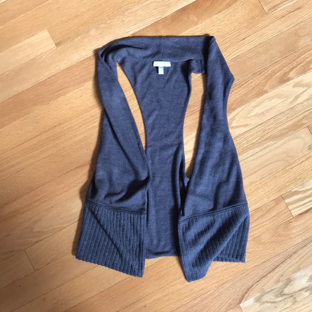 NWOT Delia’s Vest